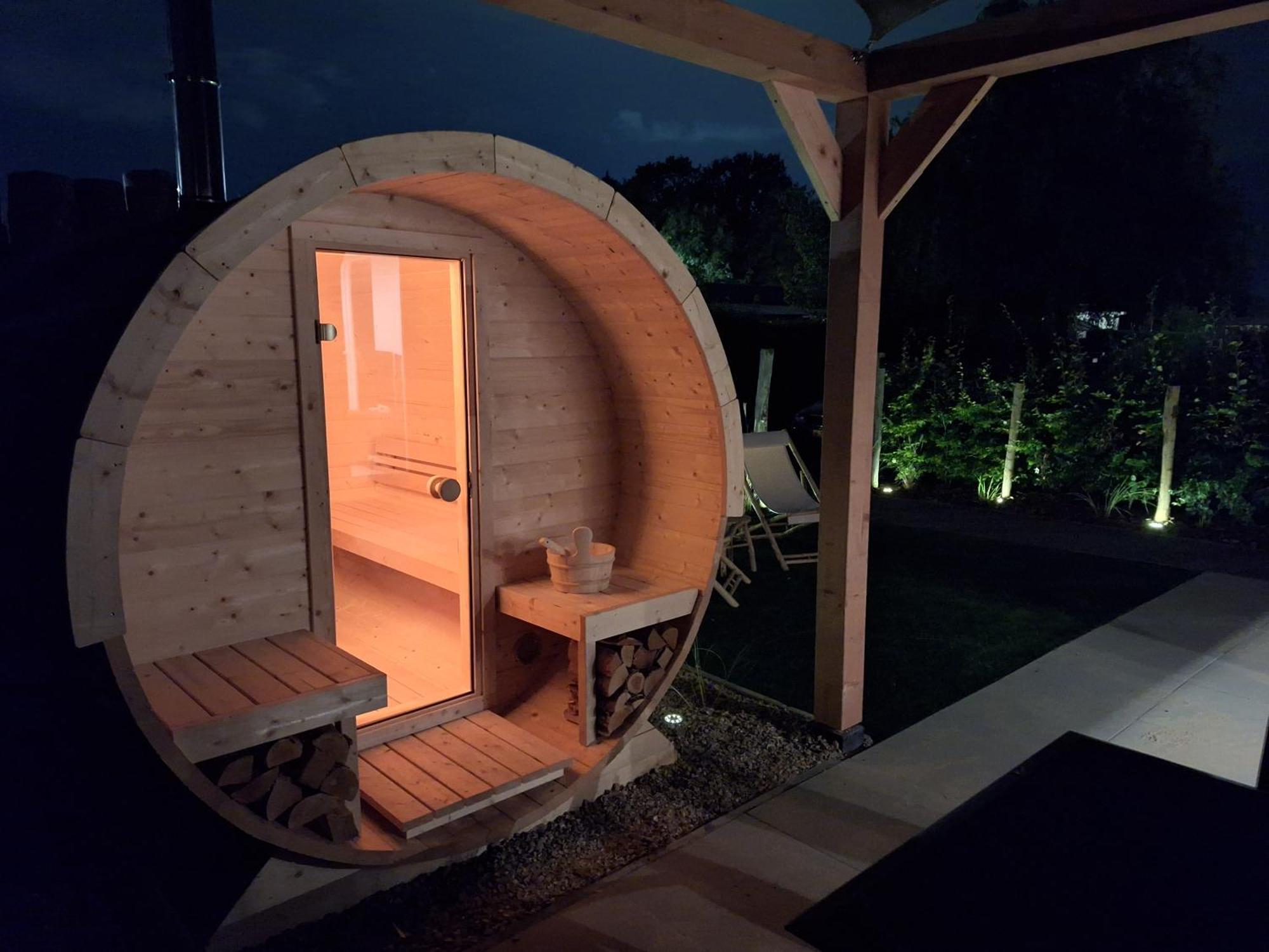 'Relax Lodge Sea' - Wellness Lodge In Zeeland - Private Sauna - Airco - Garden - Outdoor Swimming Pool - Free Wifi, Towels & Bed Linen Heinkenszand エクステリア 写真